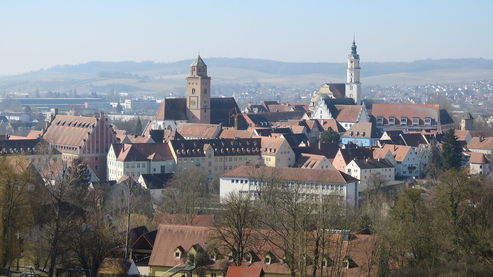 Panorama von Donauwörth vom Schellenberg aus gesehen
