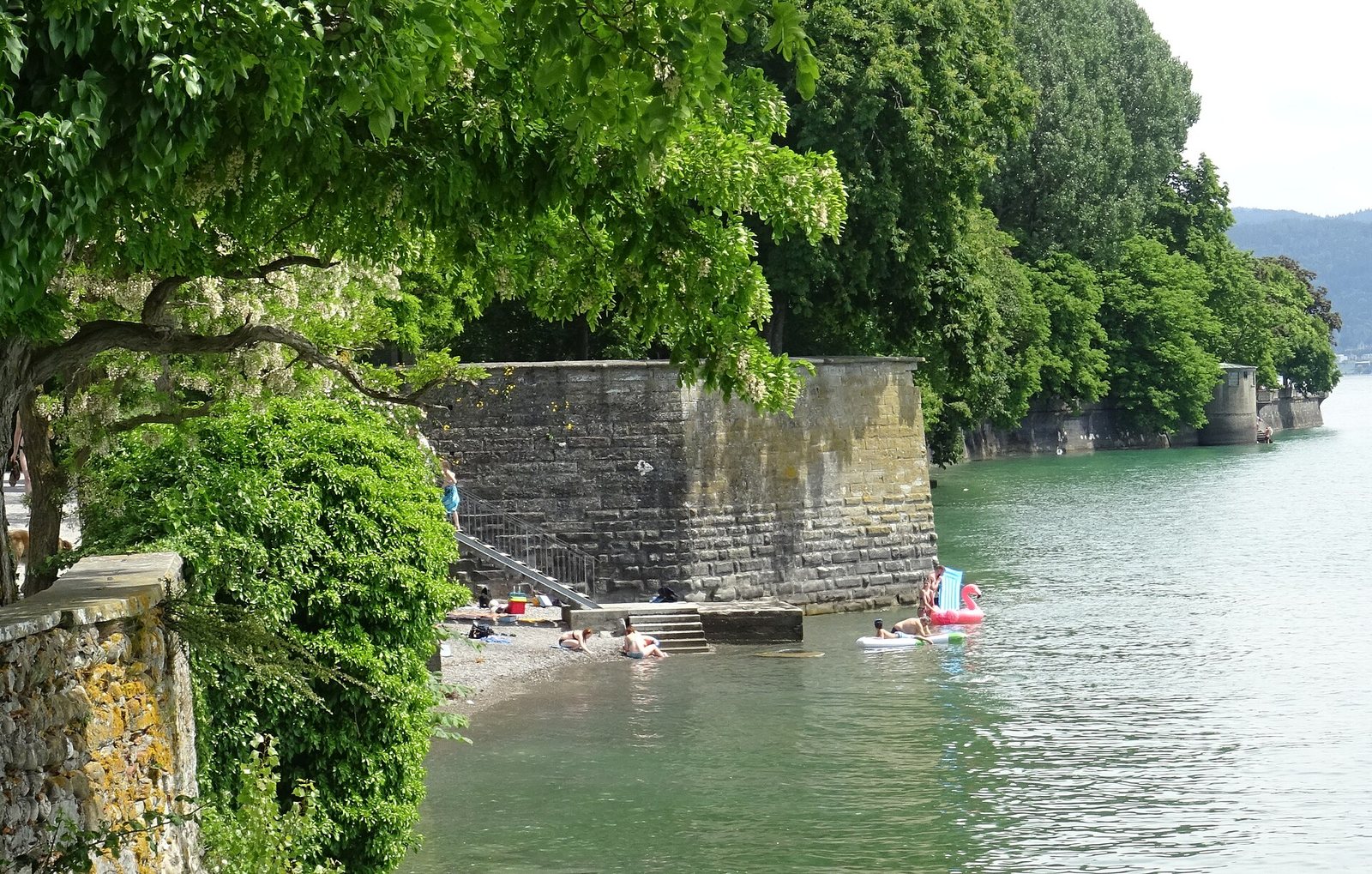 Die Karlsbastion am Ufer der Insel Lindau