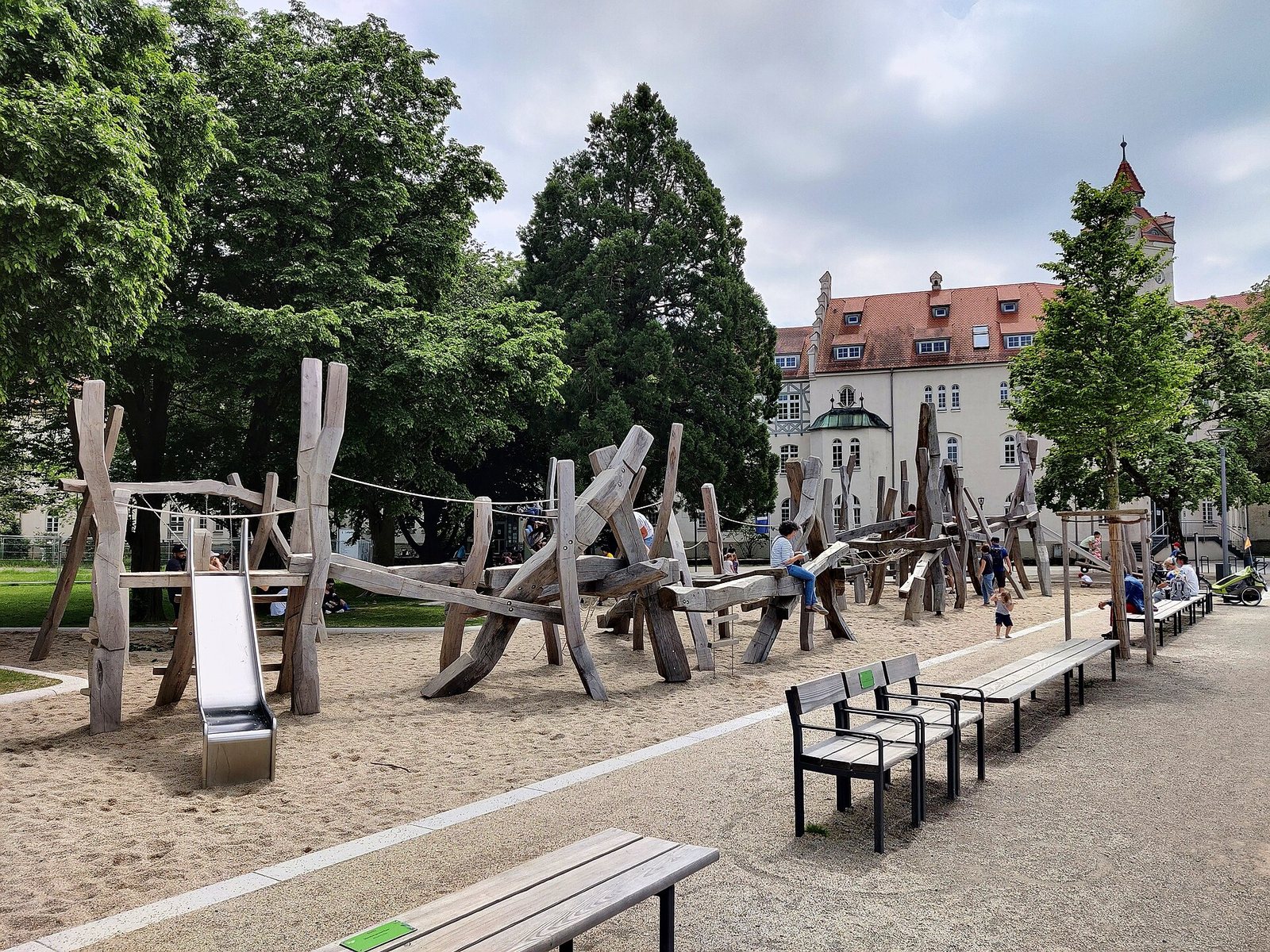 Holzspielplatz auf der Hinteren Insel in Lindau